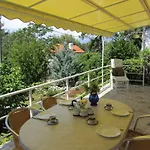 Séjour chez l'habitant 1 *