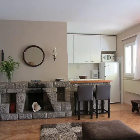 Holiday home 1 *