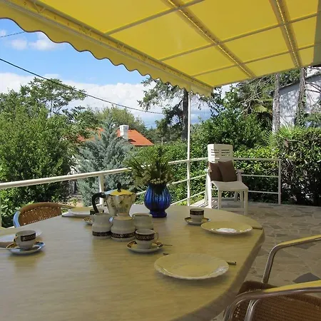 1 Holiday home *