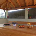 Gazde/Camere de închiriat 1 *