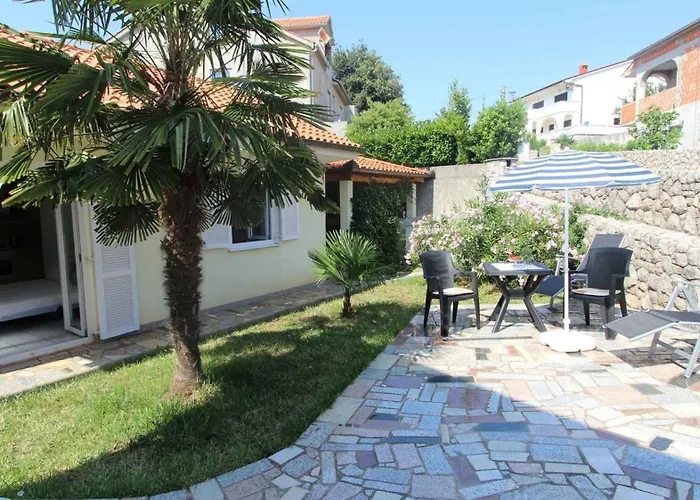 ホームステイ 1 マリンスカ